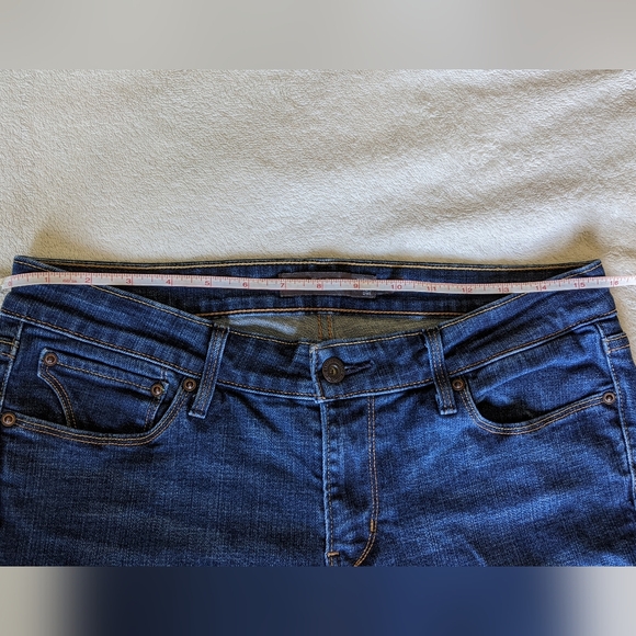 Levi’s Women Size 8 (29) Jeans Mid Rise Straight Slight Curve Stretch Blue - Picture 11 of 12